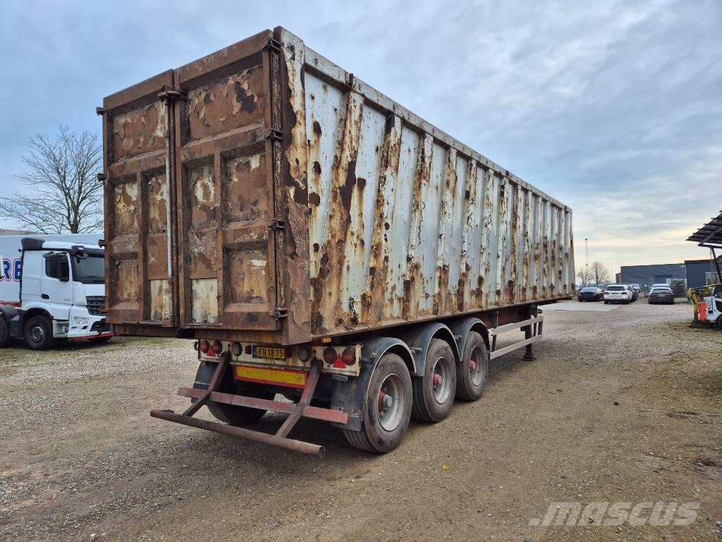Kel-Berg 71 M3 // Tipper // ståltipper // synet Semirremolques de volteo