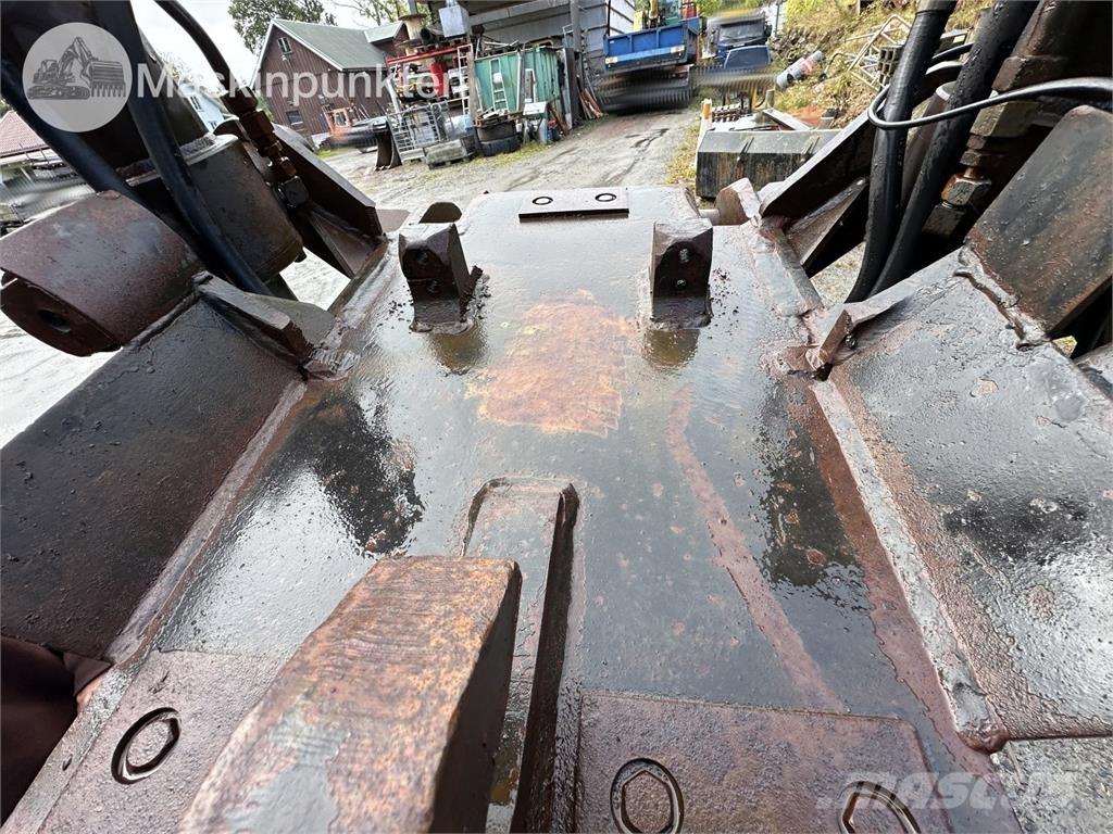 Komatsu PC290NLC-6K Crawler excavators