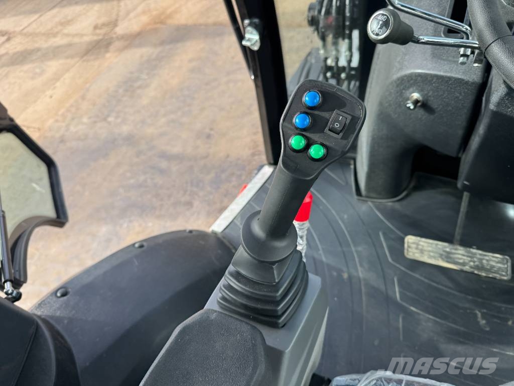 HexL 420x 4WD - UNUSED! Telescopic - 6/1 Bucket + Backhoe loaders