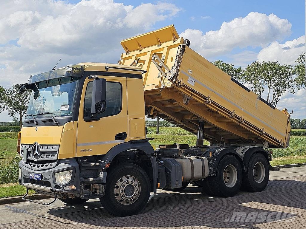 Mercedes-Benz ACTROS 2643 شاحنات قلابة
