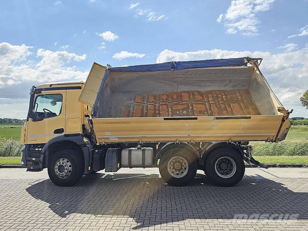 Mercedes-Benz ACTROS 2643 شاحنات قلابة