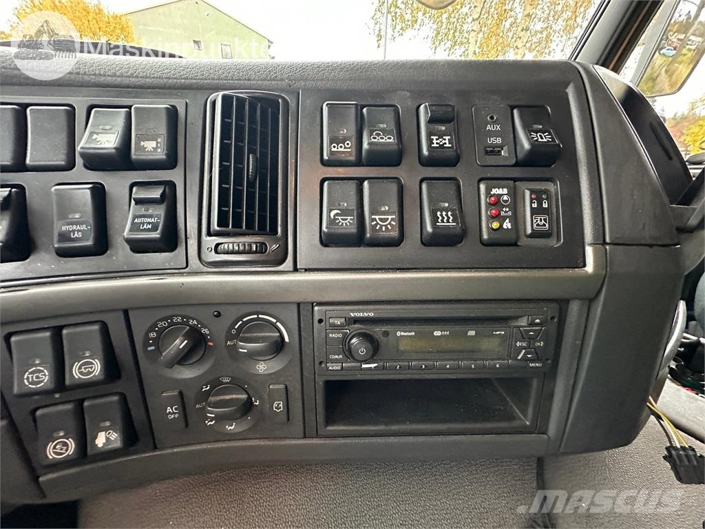 Volvo FM 8X4 Krokbil