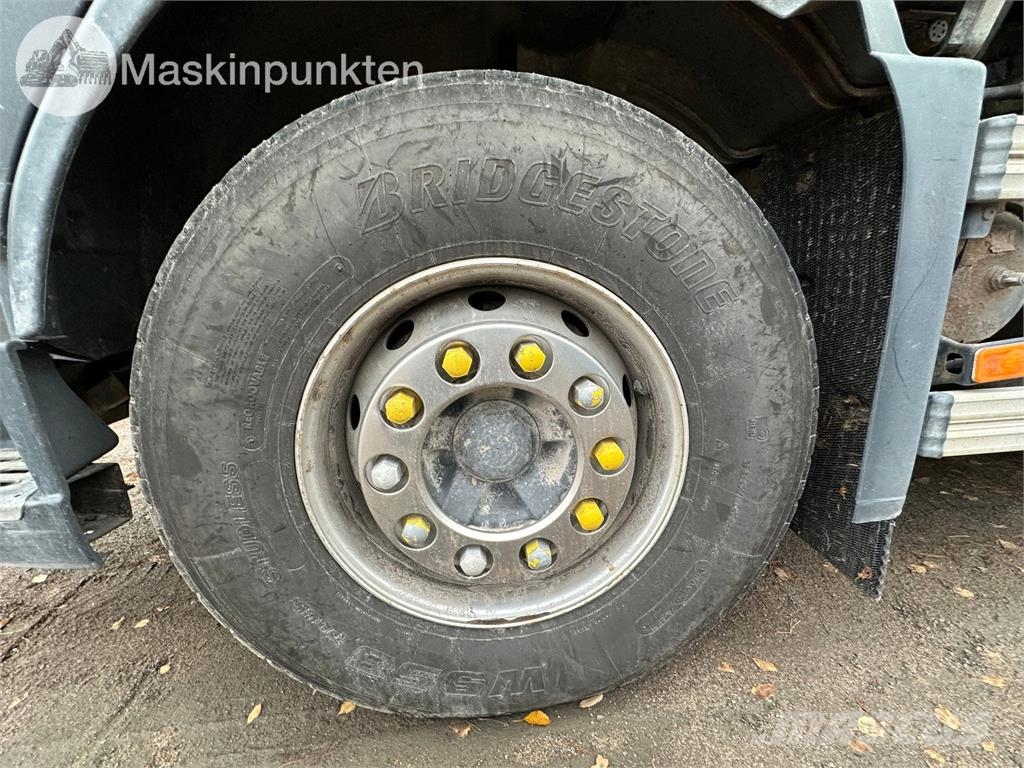 Volvo FM 8X4 Krokbil
