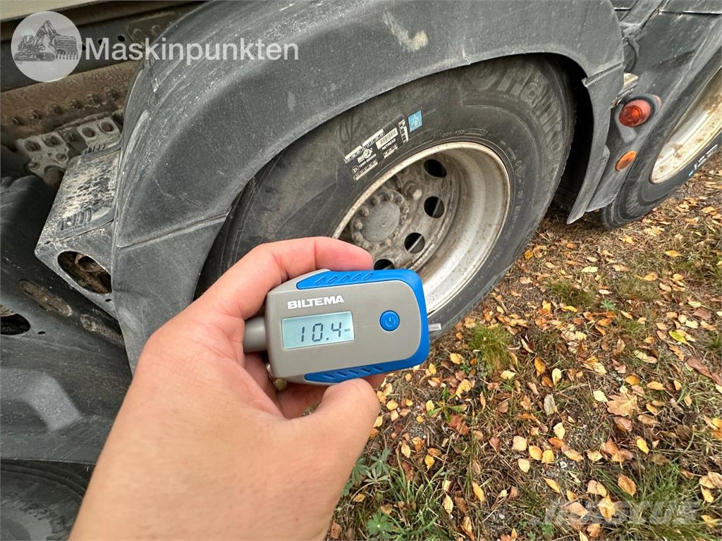 Volvo FM 8X4 Krokbil