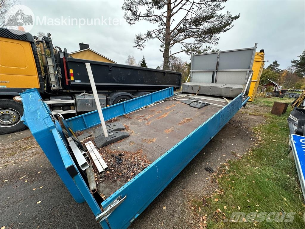 Volvo FM 8X4 Krokbil