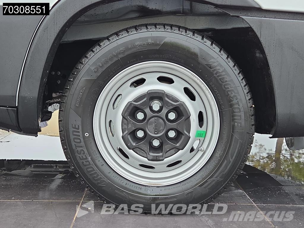 Iveco Daily 35S18 Nuevo - 3.0L - Automático - 180CV - L3 شاحنة مقفلة