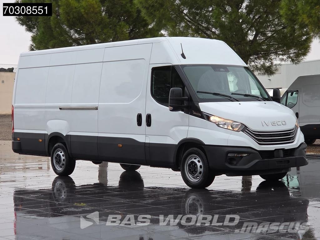 Iveco Daily 35S18 Nuevo - 3.0L - Automático - 180CV - L3 شاحنة مقفلة