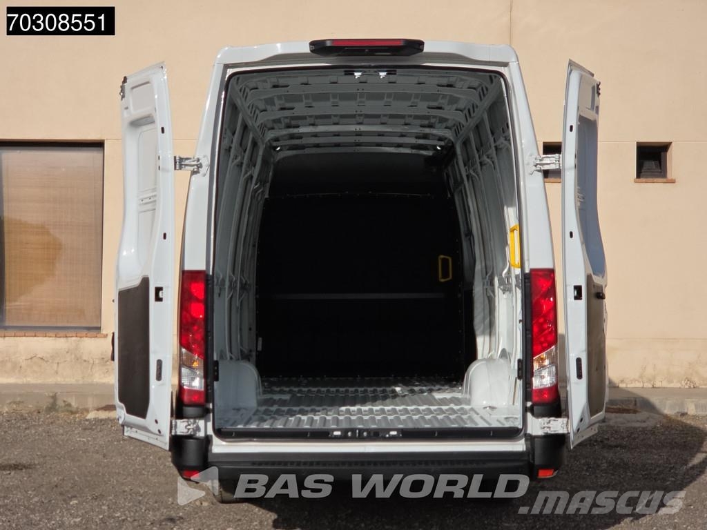 Iveco Daily 35S18 Nuevo - 3.0L - Automático - 180CV - L3 大型面包车