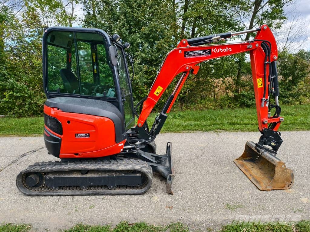 Kubota U27-4 HI Mini bageri <7t