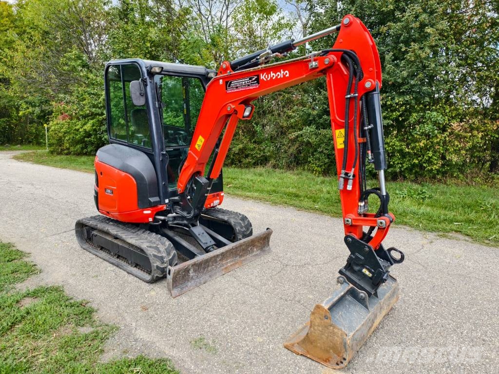 Kubota U27-4 HI Mini bageri <7t