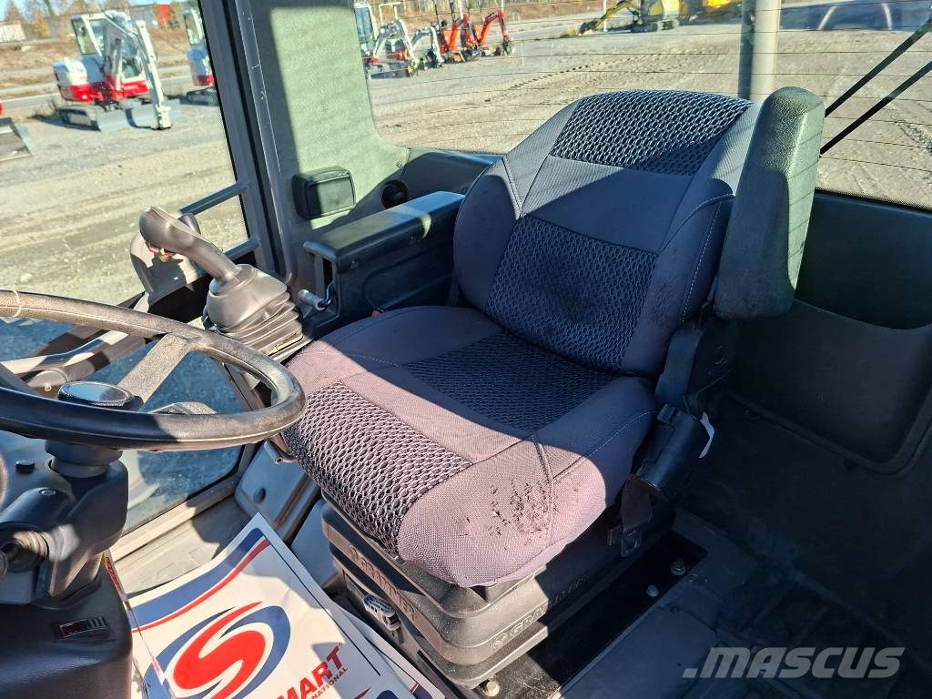 Atlas 65 Super Naudoti ratiniai krautuvai