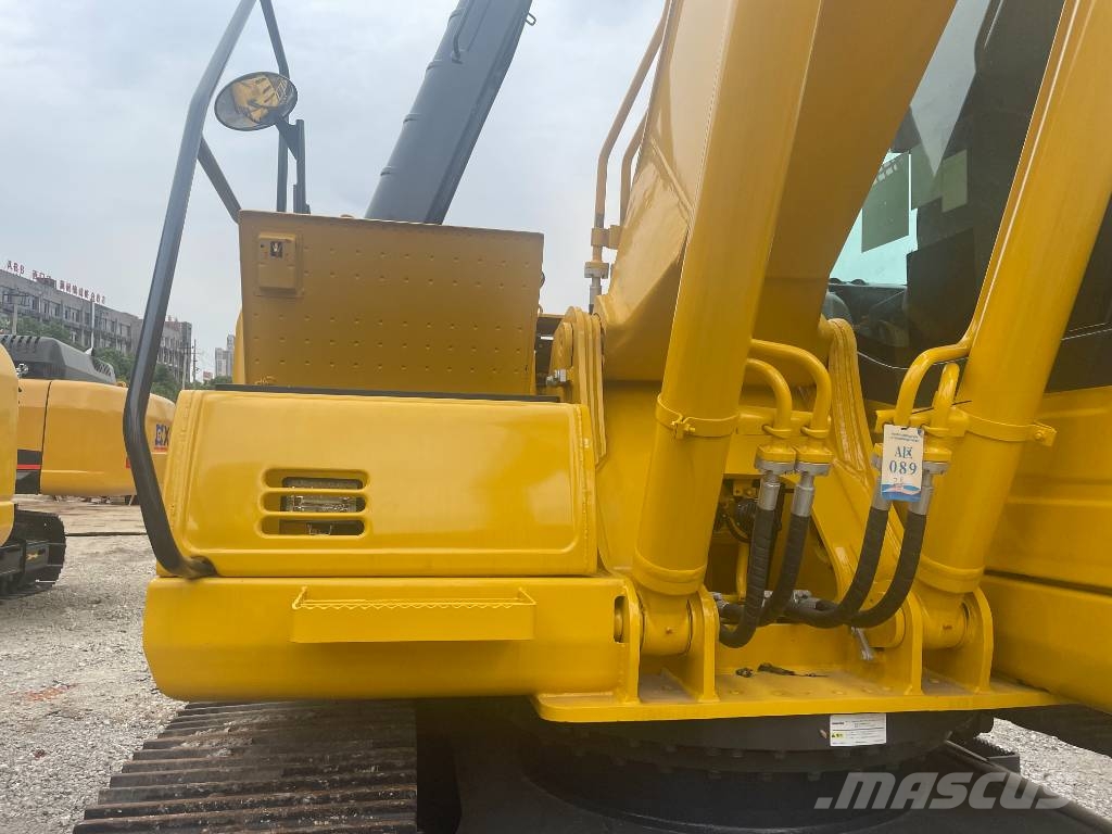 Komatsu PC 200-7 中型挖土機/掘鑿機/挖掘機 7t-12t