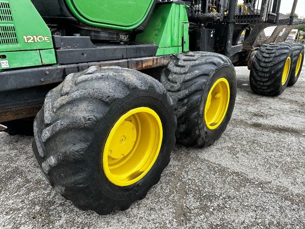 John Deere 1210E 10m CF710 KRAN Kuormatraktorit