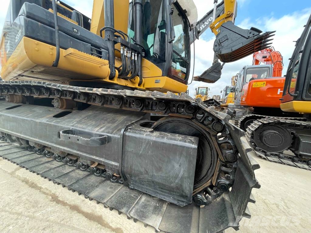 CAT 323 D Bagri goseničarji