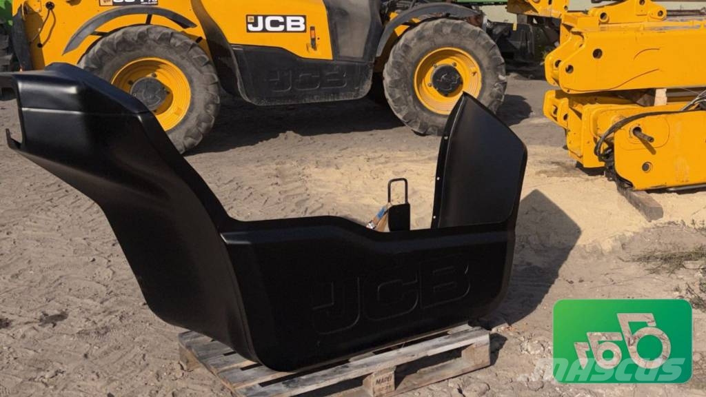 JCB 540-180 Engine Cover / Housing / Shield Chassis en ophanging