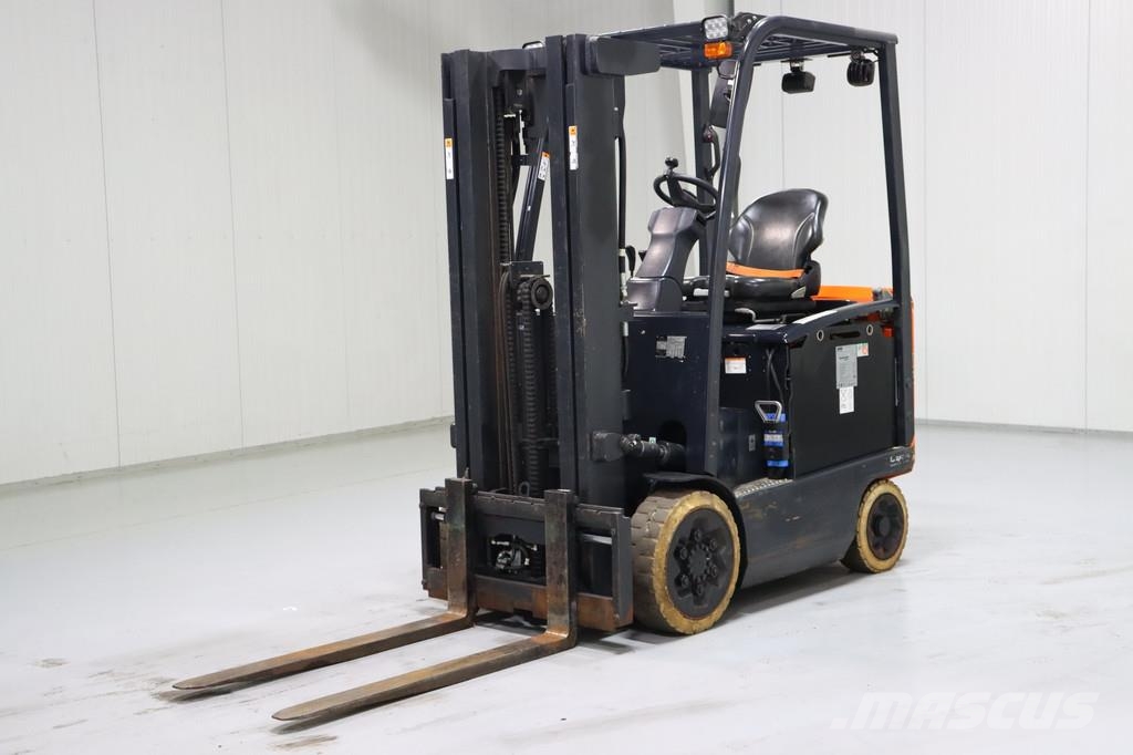 Doosan BC25S-7 전동 지게차