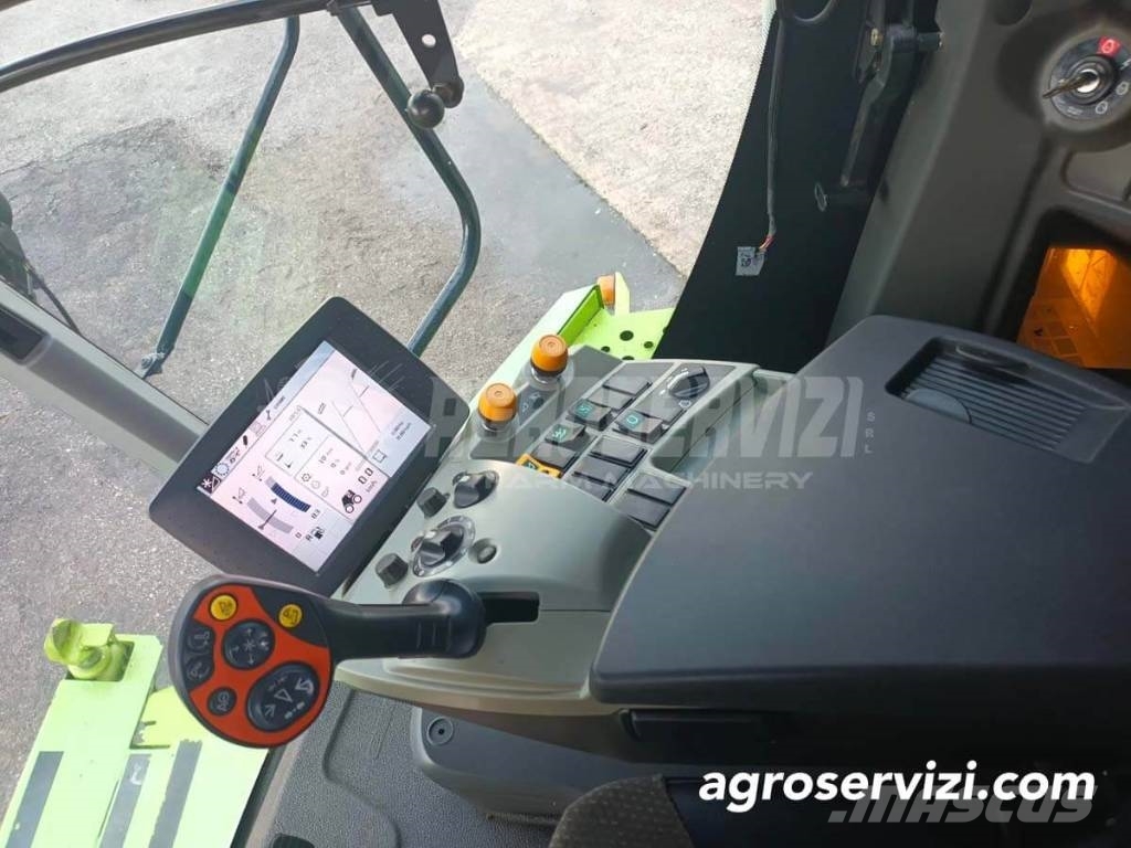 CLAAS Lexion 750 Θεριζοαλωνιστικές μηχανές