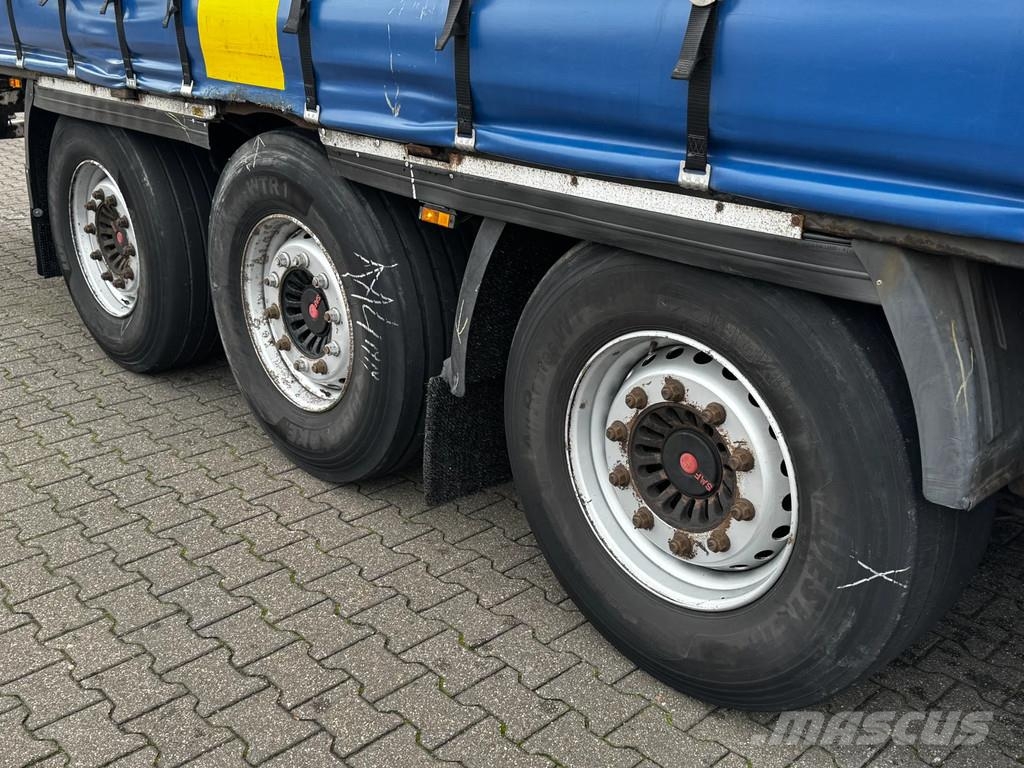 Krone Schuifzeil-Dak / SAF-Disc / Code XL / Huckepack نصف مقطورات بباب جانبي