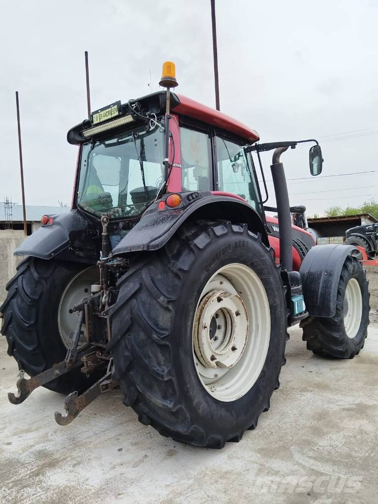 Valtra T 193 H Tractores