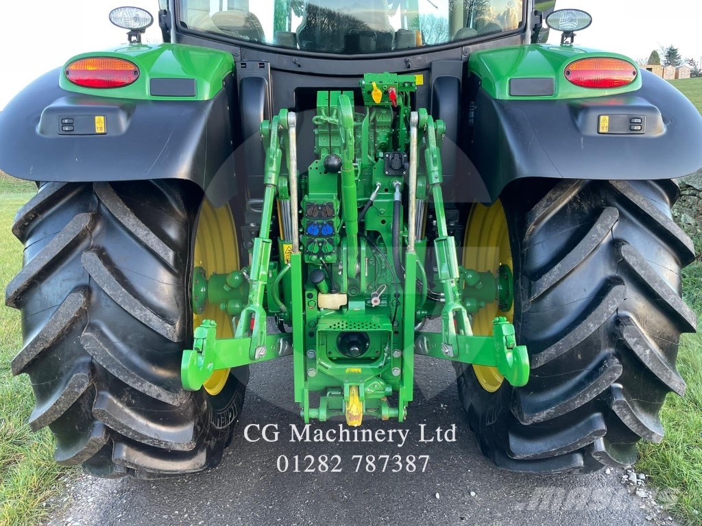 John Deere 6120 R Tractors