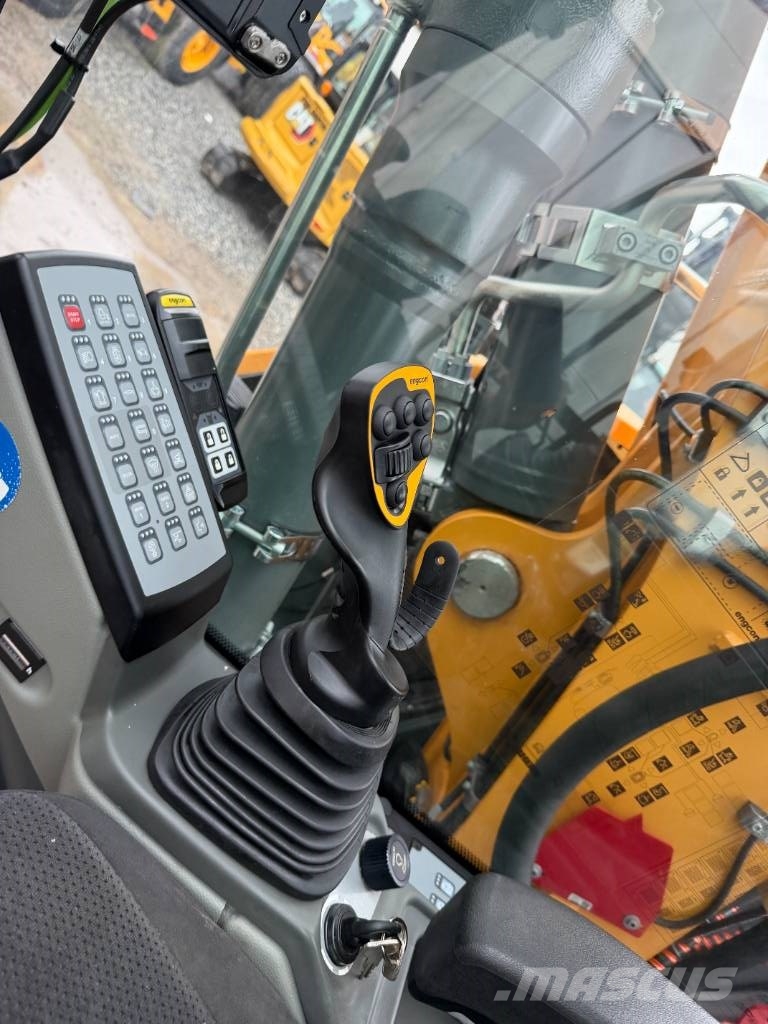 Liebherr A 916 Compact Litronic Ratasekskavaatorid