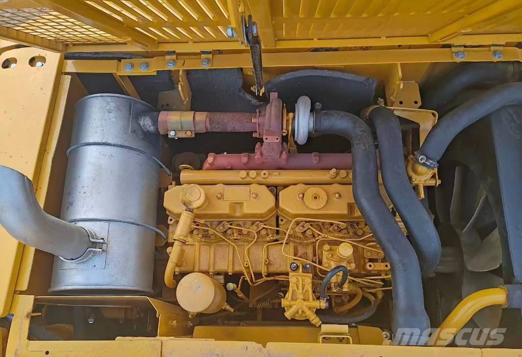 CAT 320 C L Lánctalpas kotrók