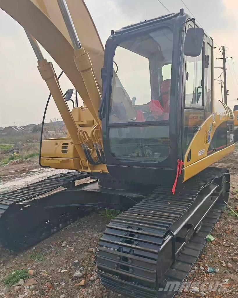CAT 320 C L Lánctalpas kotrók