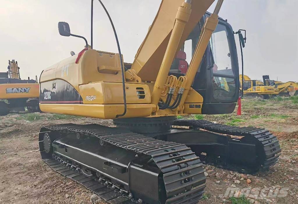 CAT 320 C L Lánctalpas kotrók