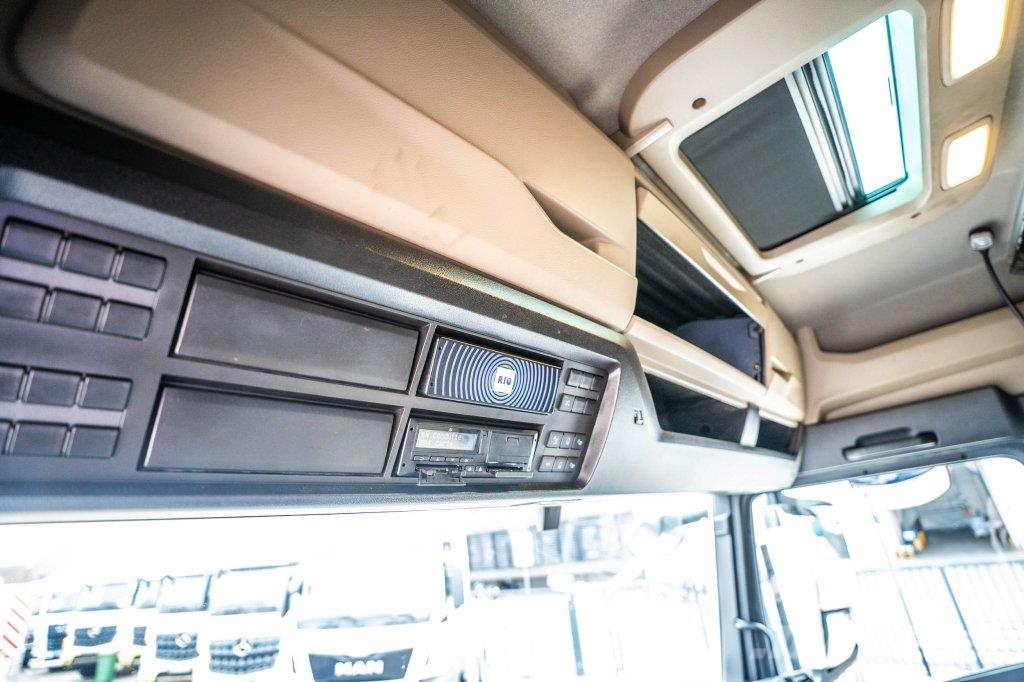 MAN TGX 18.470 BL SA +ADR+INTARDER Vlačilci