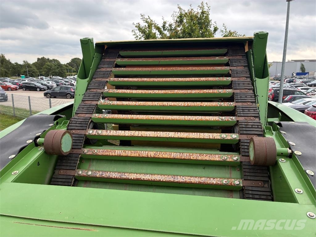 Krone Ultima CF 155 XC 農業機械 -　その他