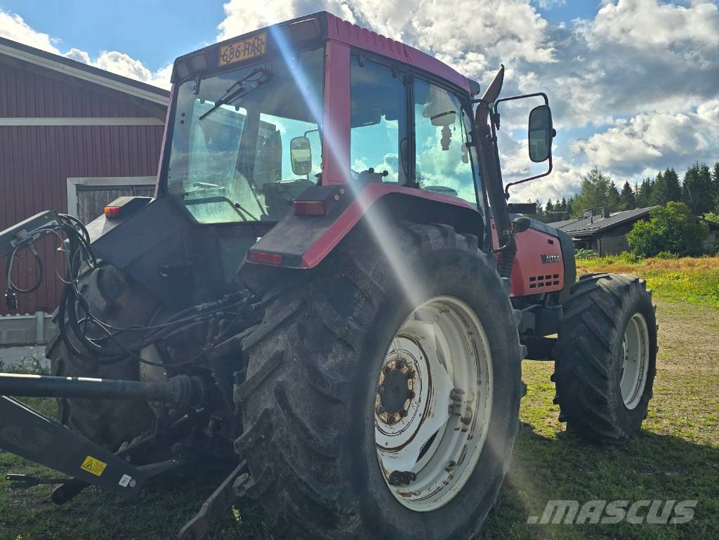 Valtra Valmet 8550 الجرارات