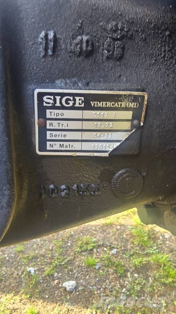 Valtra Valmet 8550 الجرارات