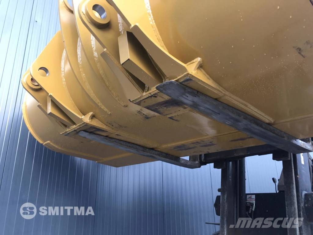 CAT 962M Bakken