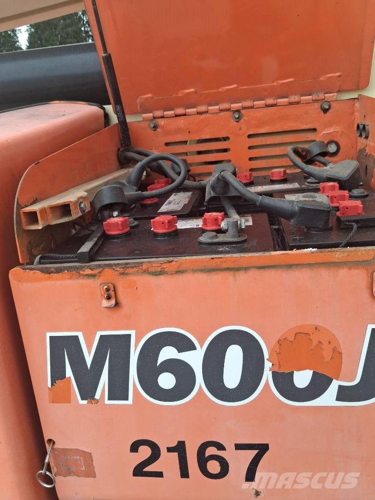 JLG M 600 JP hydridi diesel / akku Knikarmhoogwerkers