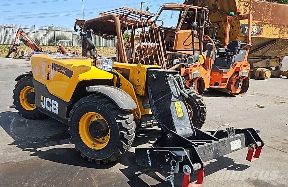 JCB 525-60 FOR PARTS! 伸缩臂叉装车|叉装车