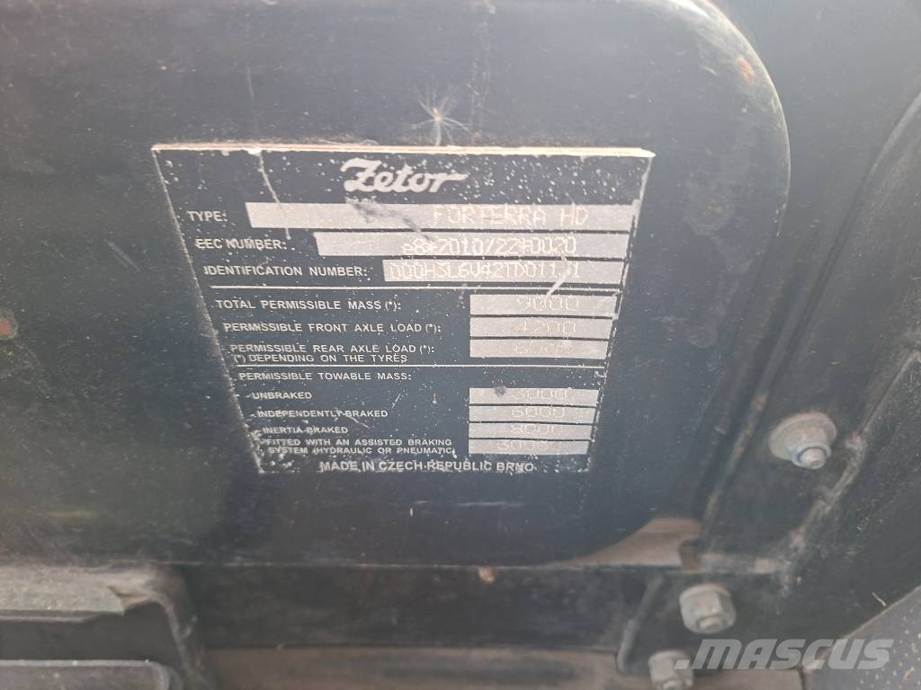 Zetor FORTERRA HD 150 الجرارات