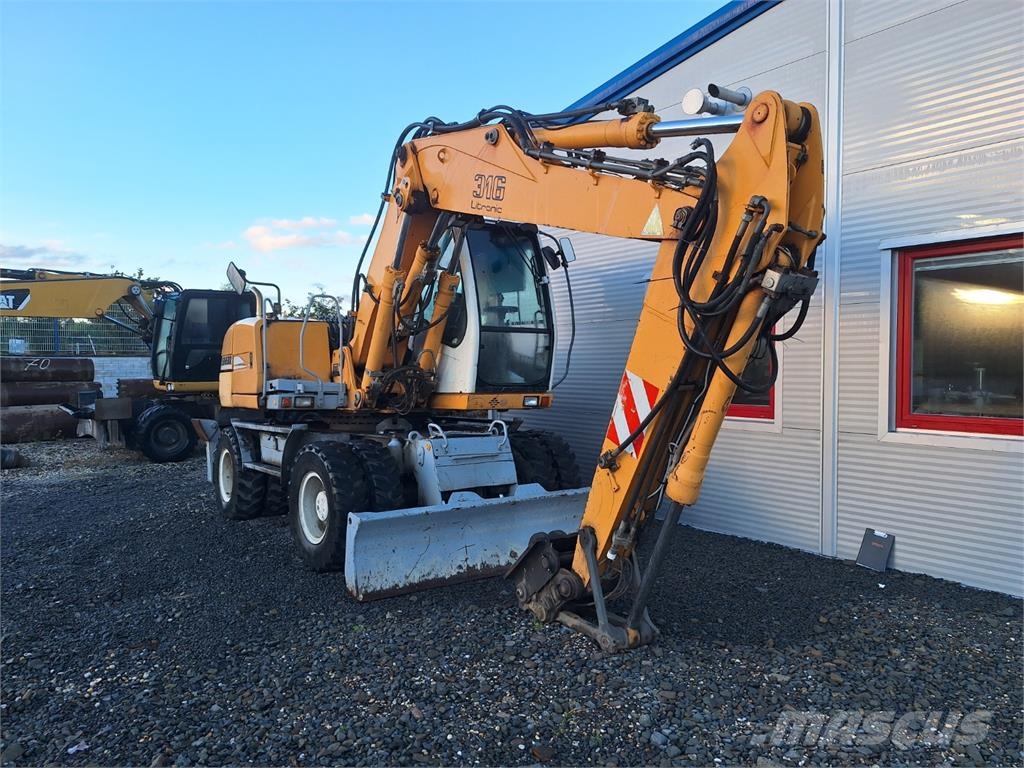 Liebherr A 316 LITRONIC 4X4 Строительная техника - Другие