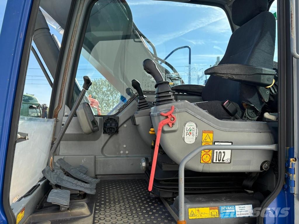 Volvo EC210 + 4870 Hours + bucket + fully operational 特殊挖土機/掘鑿機/挖掘機