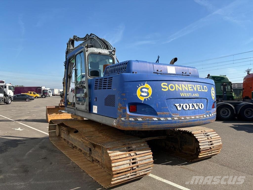 Volvo EC210 + 4870 Hours + bucket + fully operational 特殊挖土機/掘鑿機/挖掘機