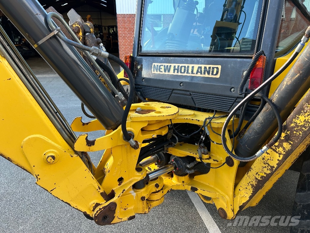 New Holland LB 115 Tractopelle
