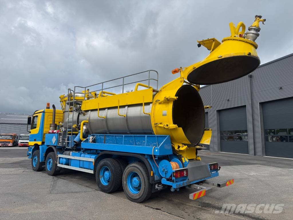 Mercedes-Benz Actros 4140 8x4 KOKS MEGAVAC 8000 ADR Tørsuger Paine-/imuautot