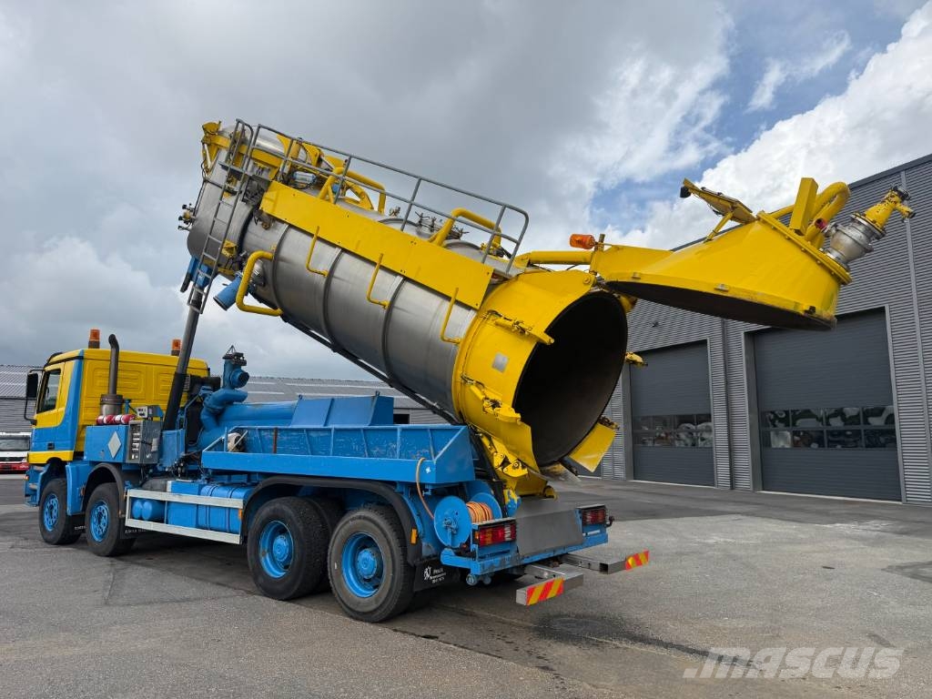 Mercedes-Benz Actros 4140 8x4 KOKS MEGAVAC 8000 ADR Tørsuger Paine-/imuautot