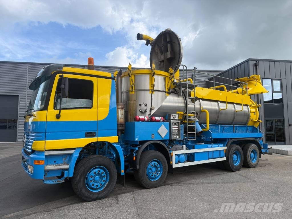 Mercedes-Benz Actros 4140 8x4 KOKS MEGAVAC 8000 ADR Tørsuger Paine-/imuautot