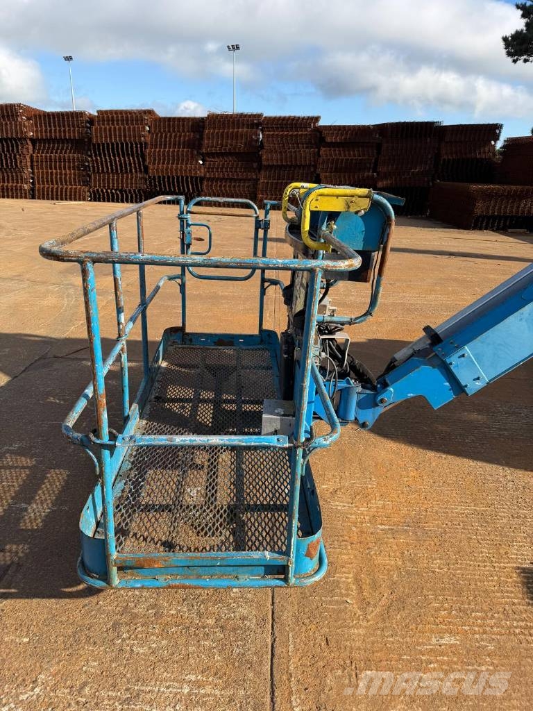 Genie ZX 135/70 Zglobne dvižne ploščadi