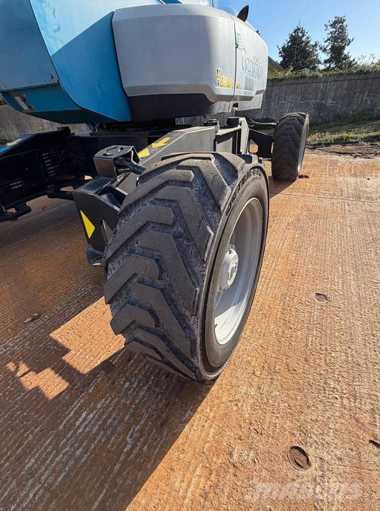 Genie ZX 135/70 Zglobne dvižne ploščadi