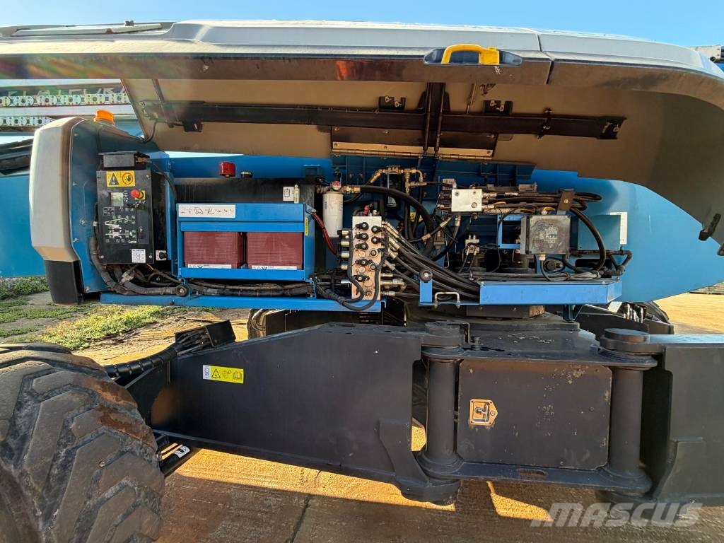 Genie ZX 135/70 Zglobne dvižne ploščadi