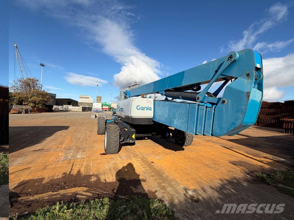 Genie ZX 135/70 Zglobne dvižne ploščadi