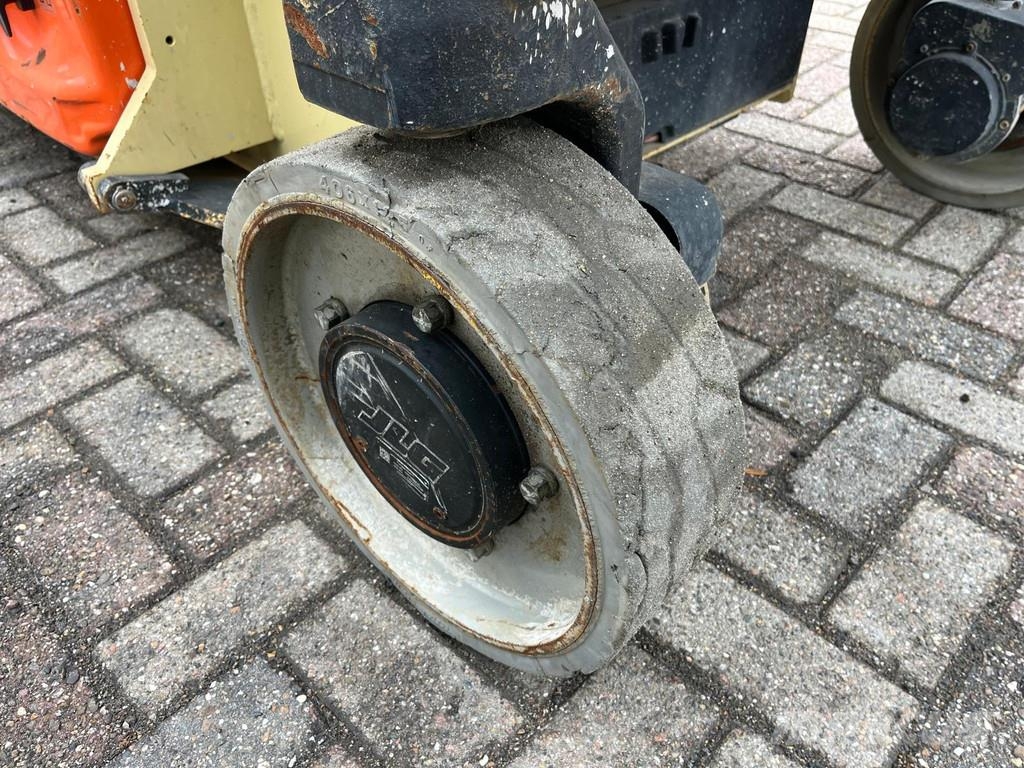 JLG 2646ES Saksilavat