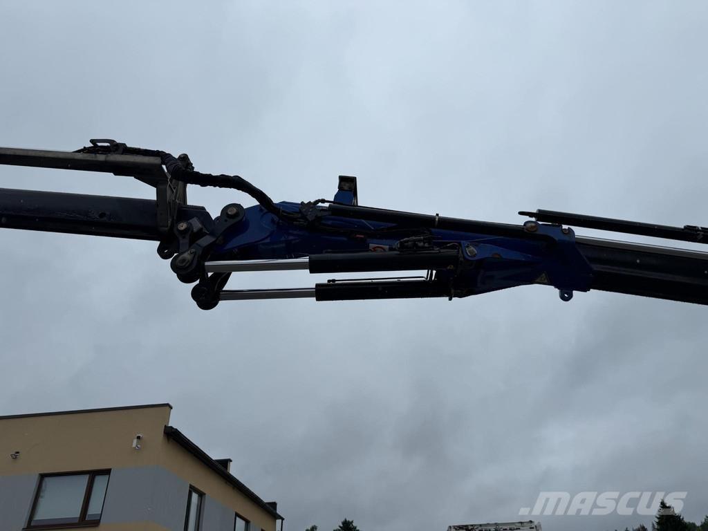 Volvo FH550 8X2 EURO6 + FASSI F660 + JIB Smagās mašīnas ar celtni