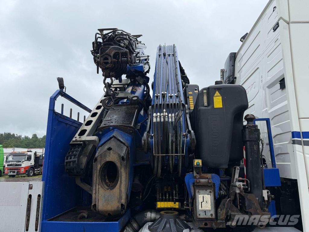 Volvo FH550 8X2 EURO6 + FASSI F660 + JIB Smagās mašīnas ar celtni